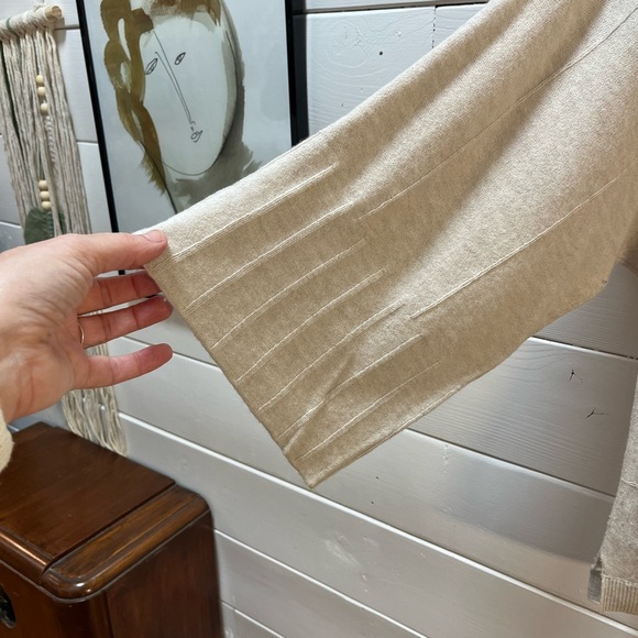 PART TWO • Beige Wool Knit Sweater with ¾ Sleeves • Size S - Picture 5 of 8